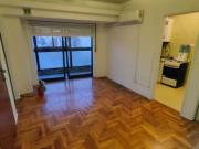 Alquiler 2 ambientes al frente con balcón, lavadero....