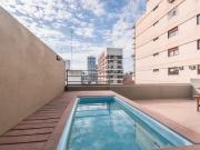 ALQUILER 2 AMBIENTES + COCHERA + PILETA Y LAUNDRY