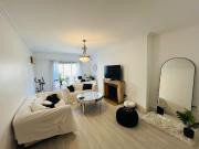 ALQUILER 3 ambientes con dependencia Baulera RECOLETA