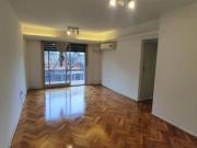 Alquiler. 3 ambientes con dependencia. Frente con...