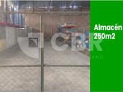 ALQUILER ALMACEN EN BREÑA