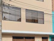 Alquiler Amplio Local 100 Mt2 Ideal Almacen U Oficina A...