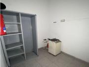 ALQUILER: Amplio Local Comercial en Alquiler en la Zona...