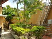 Alquilo anexo 50 m2 en Prados del Este