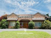 ALQUILER ANUAL CASA 6 AMBIENTES EN LOS CARDALES COUNTRY CLUB