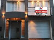 ALQUILER. BARRIO COLON. CASA TIPO DUPLEX 3 DORM 2 BAÑOS...