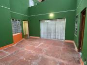 ALQUILER –BONITA Y ACOGEDORA CASITA PRIMER PISO EN LA...