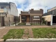 Alquiler Casa 2 dormitorios, 110m2, 2 cocheras,...