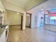 Alquiler Casa 2 Dormitorios con garage Pje Vigil 400...