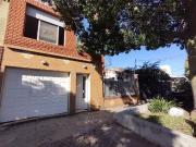 ALQUILER – Casa 3 Amb. c/ Patio – Naón Al 4300 –...