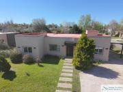 Alquiler Casa 3 dormitorios 10 años, 4 cocheras, 120m2,...