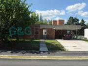 Alquiler Casa 3 dormitorios, 182m2, 2 cocheras, Fincas...