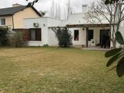 Alquiler Casa 3 dormitorios, 2 cocheras, 160m2, Las...