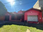 Alquiler Casa 3 dormitorios 40 años, 1 cochera, Humaita...