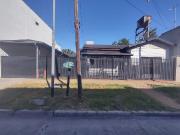 ALQUILER – Casa 4 Amb C/ Garaje – La Paz al 4500 – Villa...