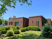 Alquiler Casa 4 ambientes Barrio Arenas del sur