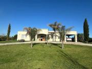 Alquiler Casa 4 Ambientes en Barrio Chacras de la Cruz...