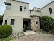 Alquiler Casa 4 dormitorios 10 años, 3 cocheras, 264m2,...