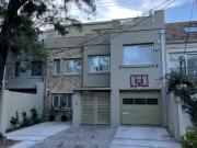 Alquiler Casa 4 dormitorios 10 años, 360m2, 2 cocheras,...