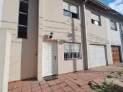 Alquiler Casa 4 dormitorios, 1 cochera, 90m2, Gutierrez...