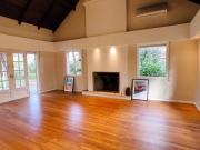 Alquiler Casa 4 dormitorios, 2 cocheras, 430m2, Bv....