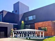 Alquiler Casa 4 dormitorios, 450m2, 2 cocheras, Barrio... Alquiler Casa 4 dormitorios, 450m2, 2 cocheras, Barrio...