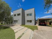 Alquiler Casa 4 dormitorios 5 años, 4 cocheras, 340m2,...