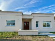 Alquiler Casa 4 dormitorios a estrenar, 135m2, 4...