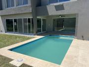 Alquiler Casa 4 dormitorios a estrenar, 240m2, 2...