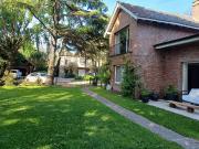 Alquiler, Casa, 5 Ambientes, Cochera, Jardín, Pileta,...