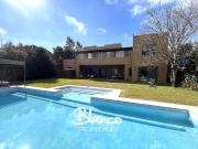 Alquiler Casa 7 dormitorios 10 años, 2 cocheras, 379m2,... Alquiler Casa 7 dormitorios 10 años, 2 cocheras, 379m2,...