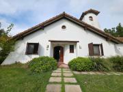 Alquiler Casa a estrenar 4 dormitorios, 300m2, Fincas...