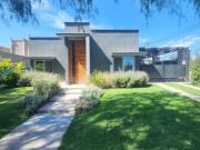 Alquiler casa amoblada barrio terruños de araoz