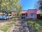 Venta y Alquiler Casa 5 Ambientes c/ Pileta Barrio Santa...