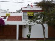 ALQUILER CASA EXCLUSIVA ZONA DE SURCO CERCA A BARRANCO Y...