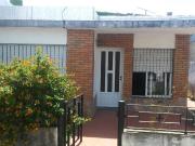 Alquiler casa interna dos dormitorios