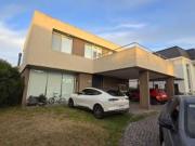 ALQUILER CASA NUEVO QUILMES 4 AMBIENTES A LA LAGUNA