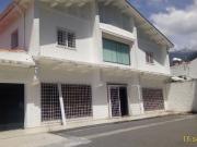 ALTAMIRA QUINTA PARA OFICINAS 900m2 S/M PARA ALQUILER O...