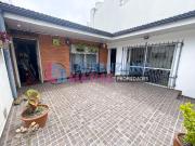 ALQUILER CASA SOBRE LOTE DE 8,66 X 17 VILLA DEVOTO