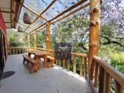 Alquiler casa tipo cabaña, rodeada de naturaleza, Urb....