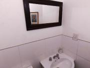 Alquiler – casa tipo departamento amoblada en capital
