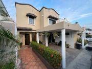 Alquiler Casa Urb. El Álamo, Samborondón Km 2.5, Sector...