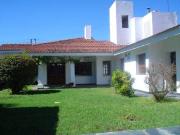 Alquiler Casona Arguello entre Av R Nuñez y Av R. Martinoli