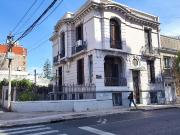 Alquiler Casona Comercial en Esquina Córdoba y Rodríguez