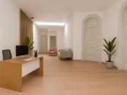 Alquiler Comercial de 14 ambientes con 2 terrazas