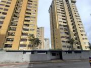 ALQUILER DE ANEXO EN LOS SAMANES, URB. GUAICAY