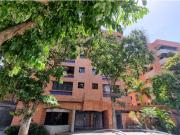 ALQUILER DE APARTAMENTO CAMPO ALEGRE 25 78