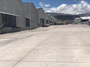 Alquiler de bodega en complejo 5.000m2 En sector de...