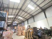 Alquiler de bodegas industriales 1200 m² – Sector...