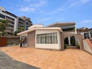 ALQUILER de Casa 1 Piso en Casuarinas, Terraza 2...